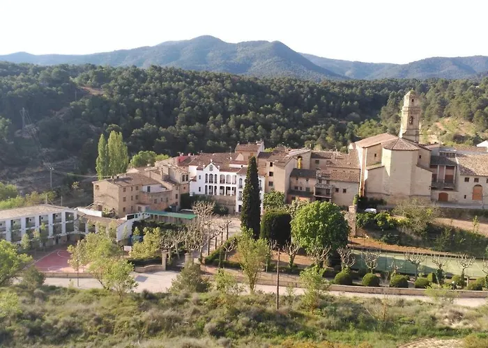 Finca Vallclara Hostel