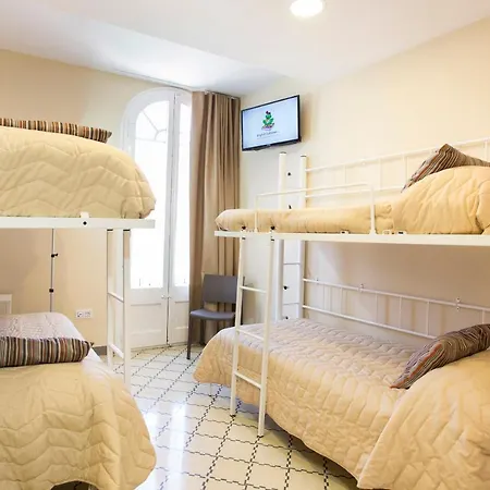 Finca Vallclara Hostal *